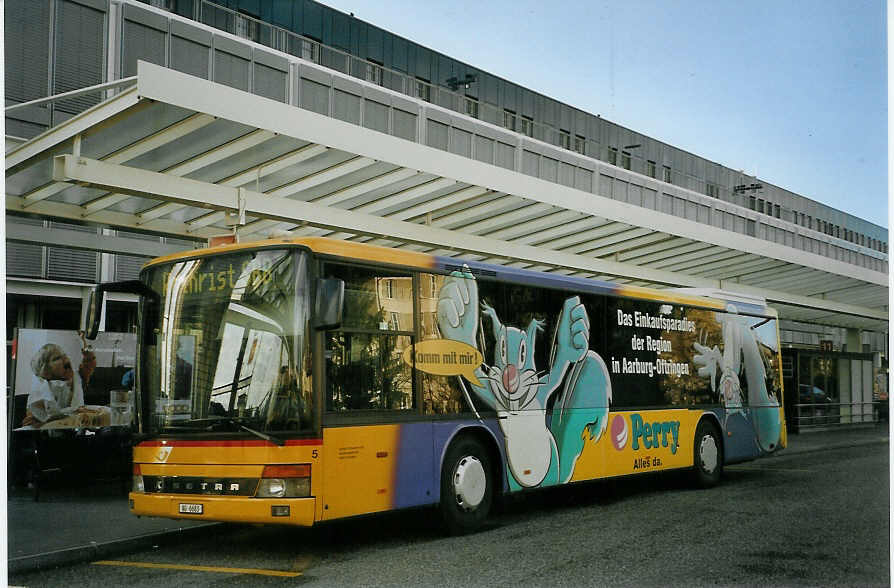 (083'111) - Tschannen, Zofingen - Nr. 5/AG 6683 - Setra am 18. Februar 2006 beim Bahnhof Zofingen