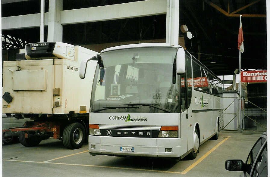 (084'234) - Aus Italien: Contram, Camerino - BC-801 PV - Setra am 15. April 2006 in Thun, Grabengut