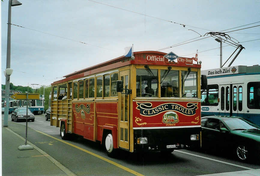 (085'603) - Meier, Zrich - ZH 425'832 - Classic Trolley am 25. Mai 2006 in Zrich, Brkliplatz