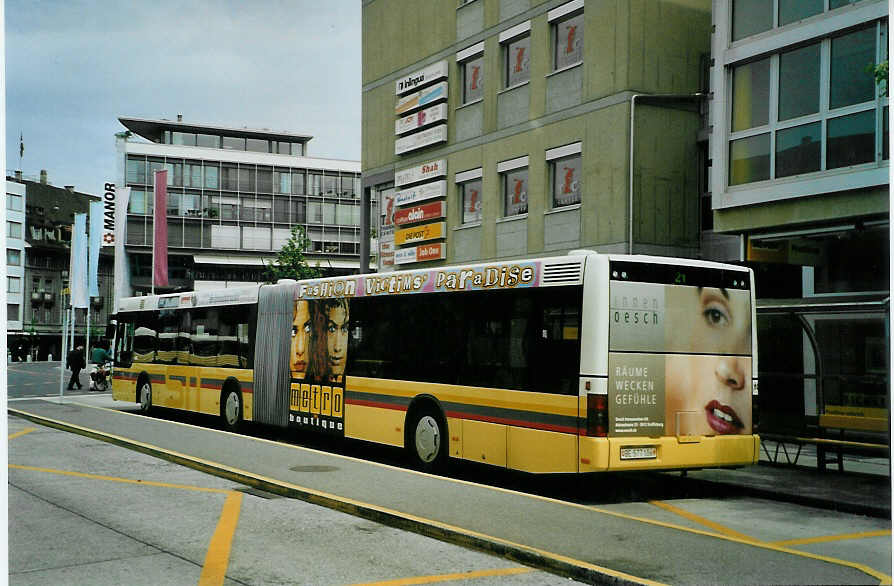 (085'833) - STI Thun - Nr. 106/BE 577'106 - MAN am 5. Juni 2006 beim Bahnhof Thun