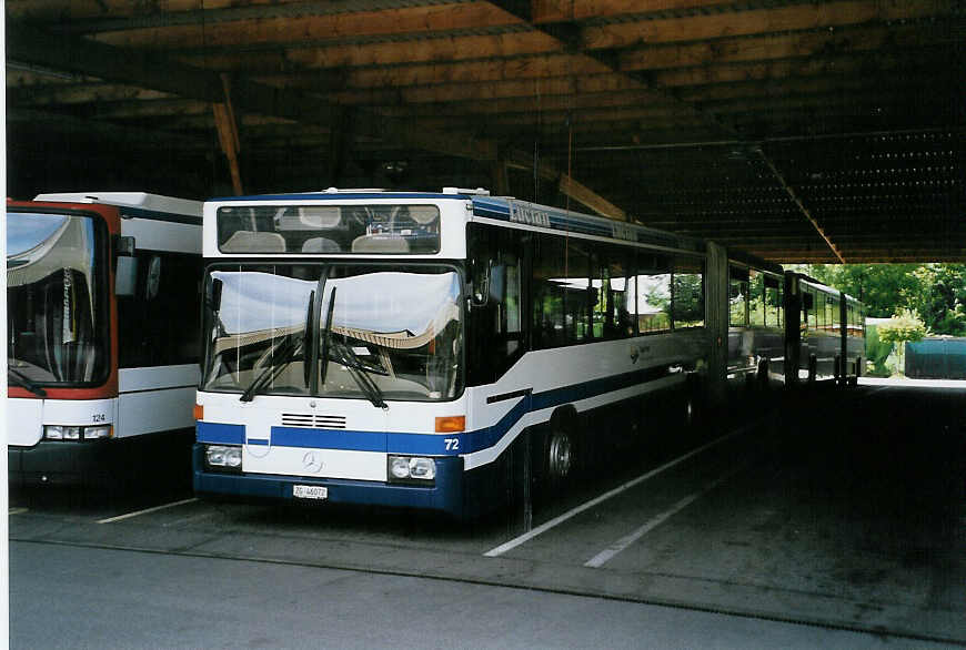 (086'715) - ZVB Zug - Nr. 72/ZG 46'072 - Mercedes/Hess am 18. Juni 2006 in Zug, Garage