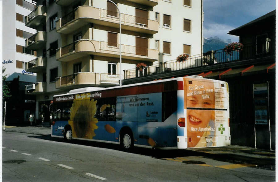 (088'018) - PostAuto Wallis - VS 241'960 - Mercedes am 26. Juli 2006 beim Bahnhof Brig