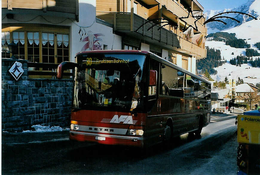 (091'115) - AFA Adelboden - Nr. 22/BE 26'708 - Setra (ex Nr. 8) am 25. Dezember 2006 in Adelboden, Landstrasse