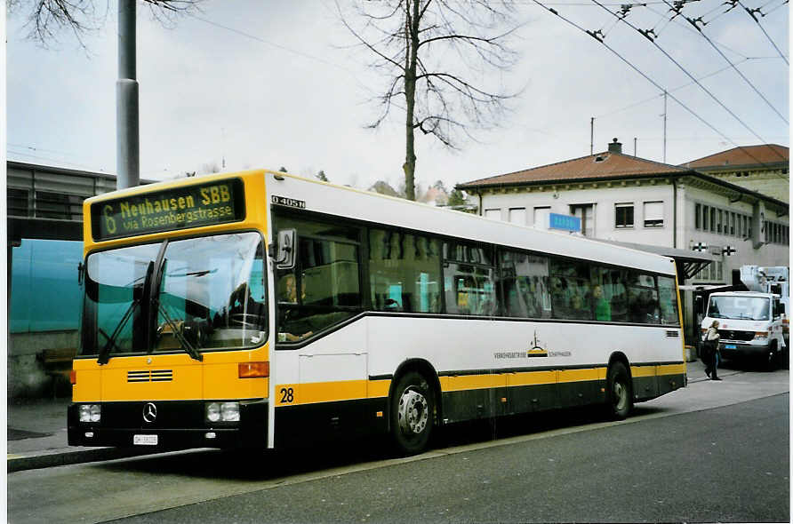 (093'223) - VBSH Schaffhausen - Nr. 28/SH 38'028 - Mercedes am 22. Mrz 2007 beim Bahnhof Schaffhausen