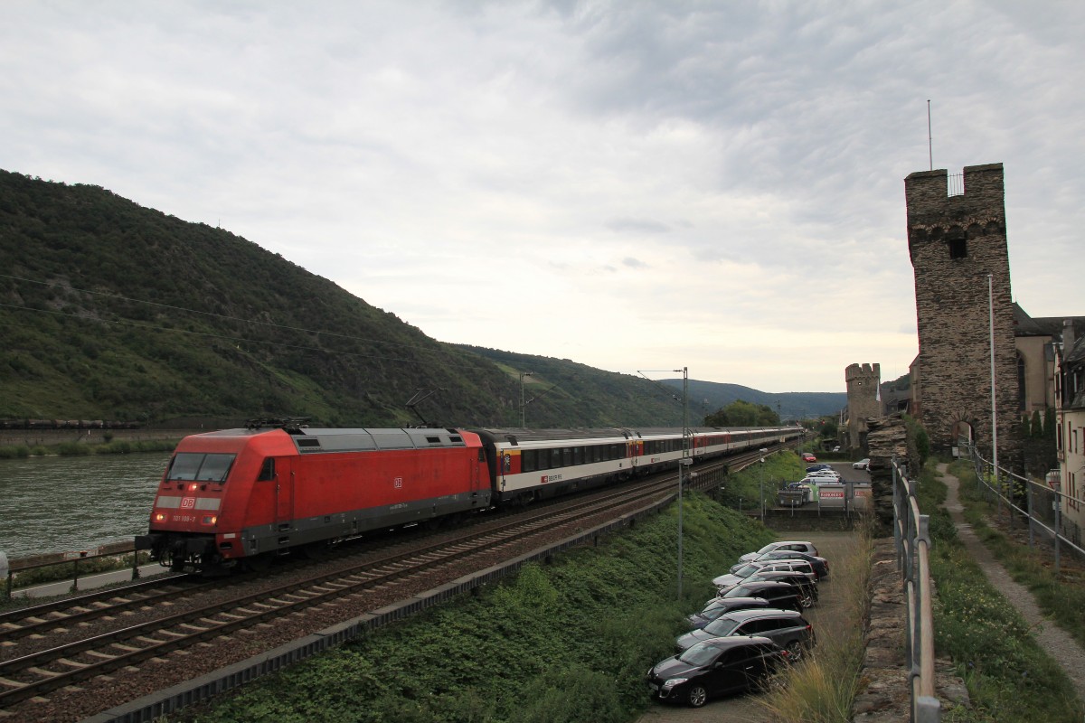 101 109-7 am 22. August 204 bei Oberwesel am Rhein.