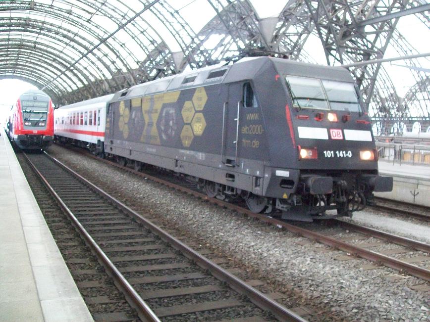 101 144 in Dresden HBF am 08.10.2009