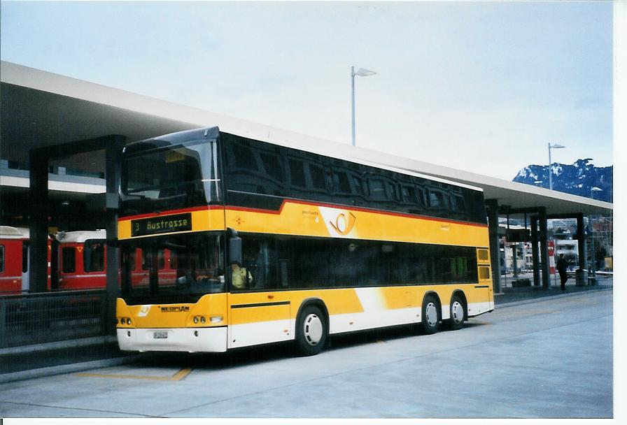 (103'916) - PostAuto Graubnden - GR 159'407 - Neoplan (ex P 27'816) am 4. Februar 2008 beim Bahnhof Chur