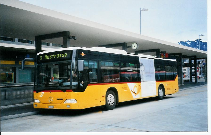 (103'923) - PostAuto Graubnden - GR 102'365 - Mercedes am 4. Februar 2008 beim Bahnhof Chur