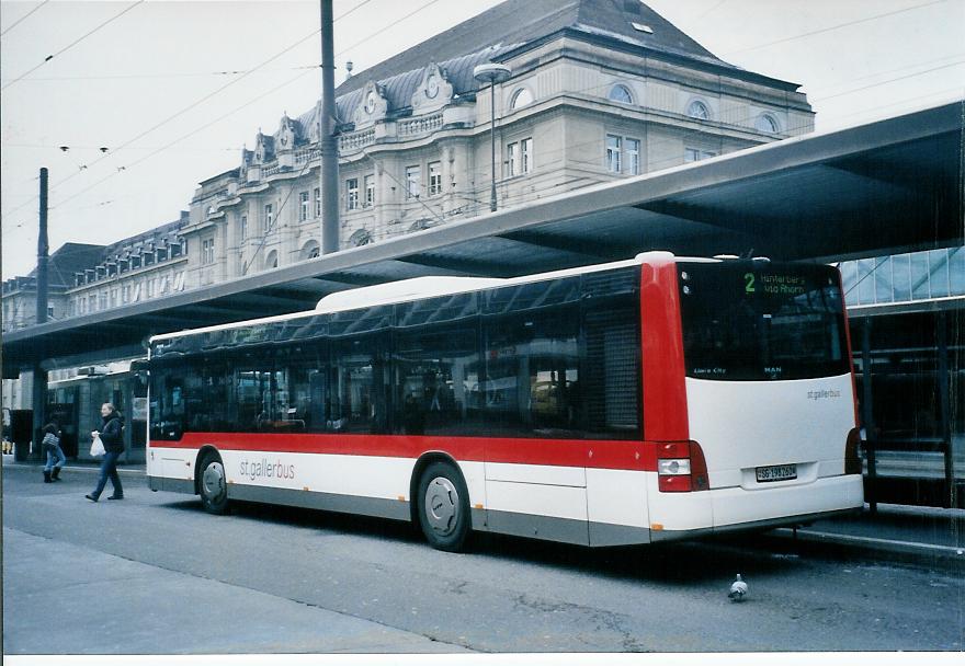 (104'025) - St. Gallerbus, St. Gallen - Nr. 260/SG 198'260 - MAN am 4. Februar 2008 beim Bahnhof St. Gallen