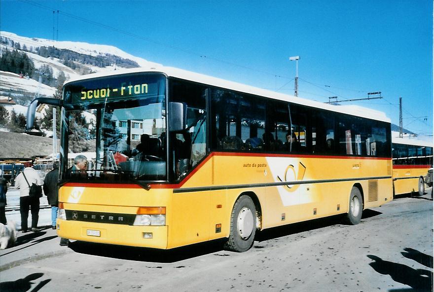 (104'425) - PostAuto Graubnden - GR 159'300 - Setra (ex P 25'695) am 19. Februar 2008 beim Bahnhof Scuol-Tarasp