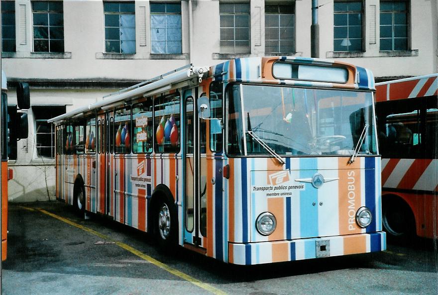 (105'209) - TPG Genve - Nr. 34 - Saurer/Lauber-Hess-R&J (ex Nr. 427) am 15. Mrz 2008 in Genve, Dpt