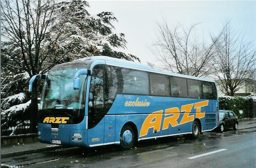 (105'609) - Aus Deutschland: Arzt, Neumarkt - NM-AL 191 - MAN am 21. Mrz 2008 beim Bahnhof Martigny