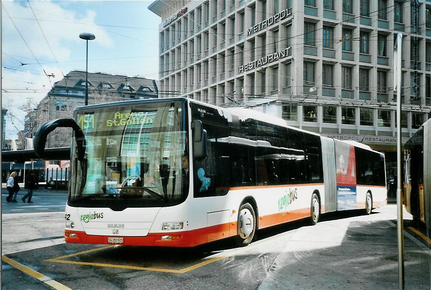 (105'905) - Regiobus, Gossau - Nr. 42/SG 283'920 - MAN am 29. Mrz 2008 beim Bahnhof St. Gallen