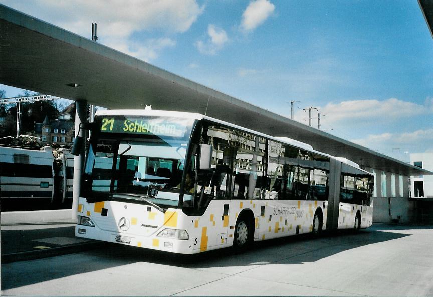 (106'825) - SB Schaffhausen - Nr. 5/SH 12'505 - Mercedes am 26. April 2008 beim Bahnhof Schaffhausen