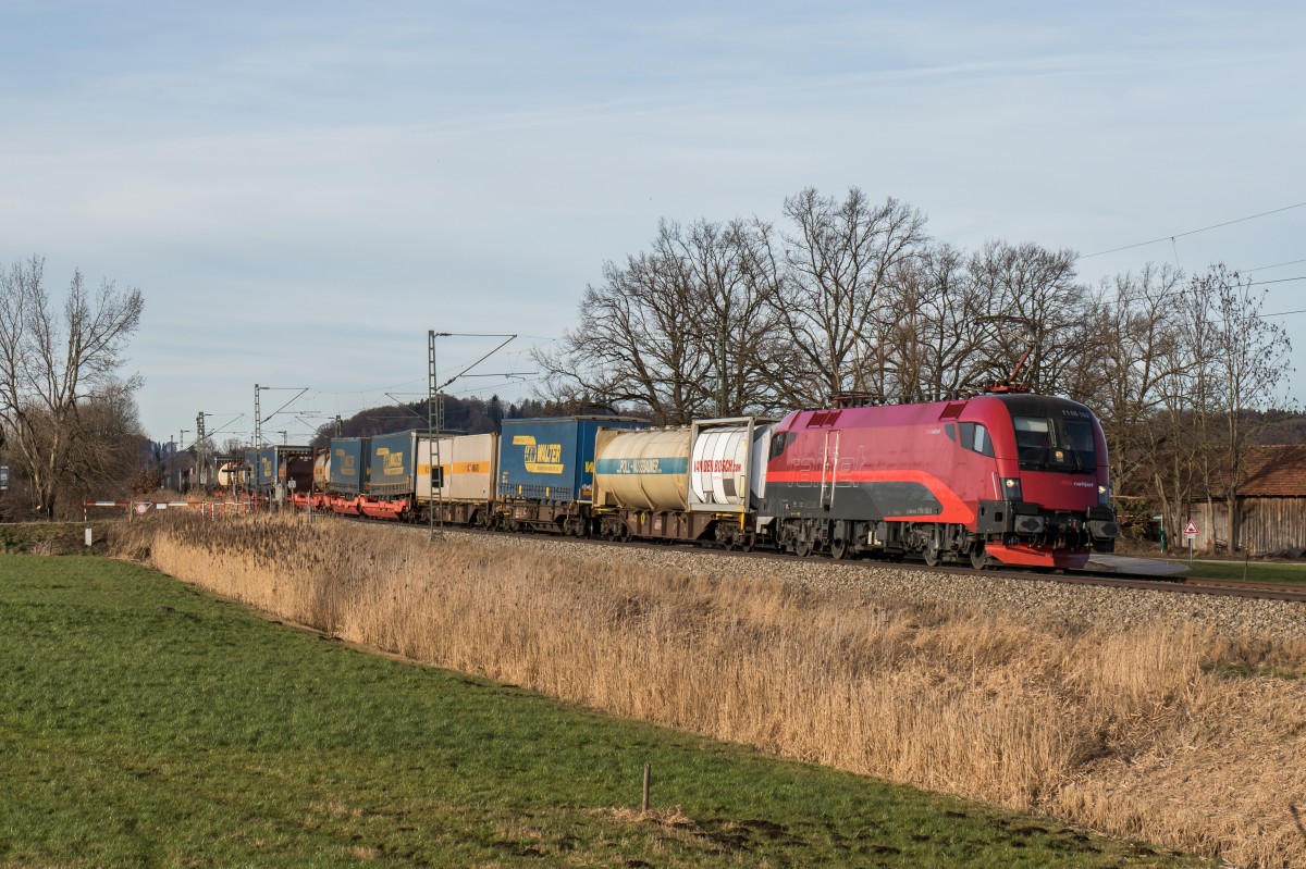1116 152-0 in neuer  Railjet-Lackierung  mit dem  Walter-Zug  am 5. Februar 2016 bei Weisham.