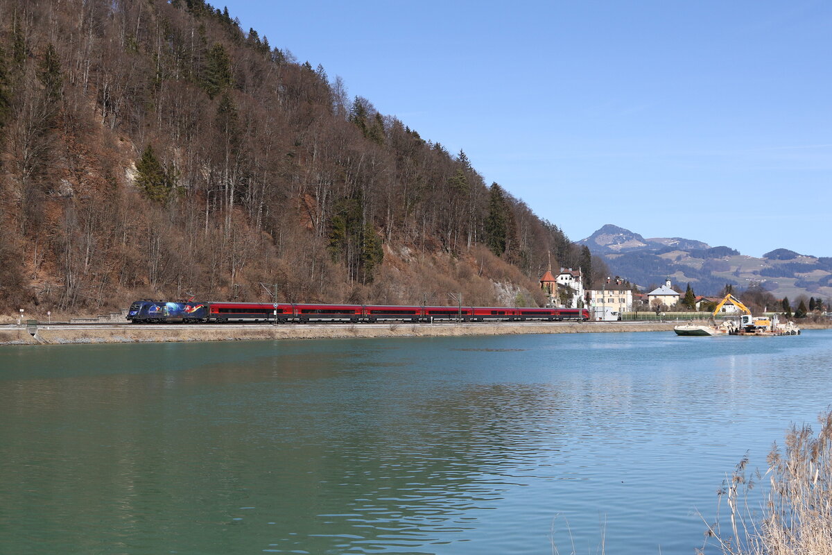 1116 212  Football unites Europe  war am 5. Mrz 2025 bei Kufstein in Richtung Innsbruck unterwegs.