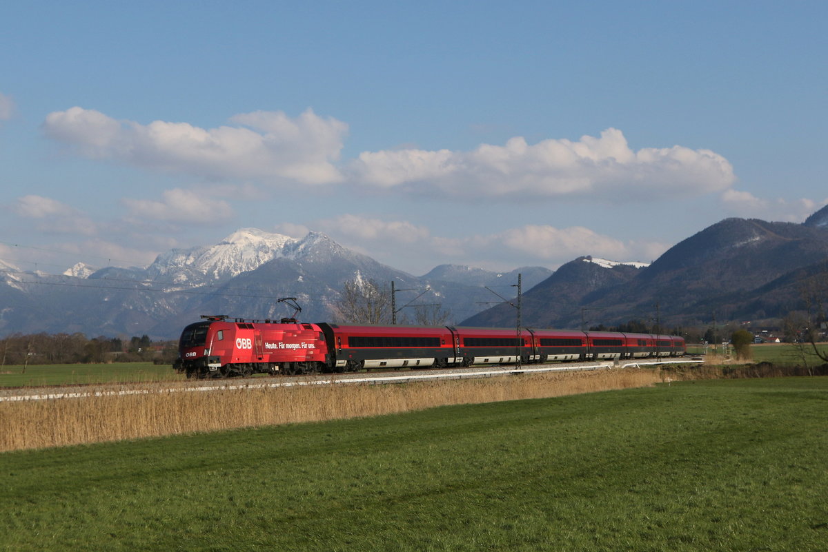 1116 225  Heute. Fr morgen. Fr uns  aus Salzburg kommend am 16. April 2021 bei Bernau am Chiemsee.