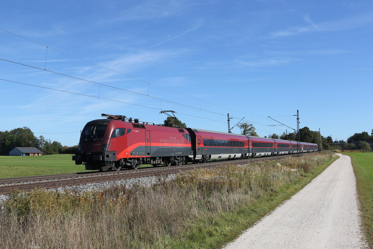 1116 233 aus Salzburg kommend am 20. Oktober 2021 bei bersee.