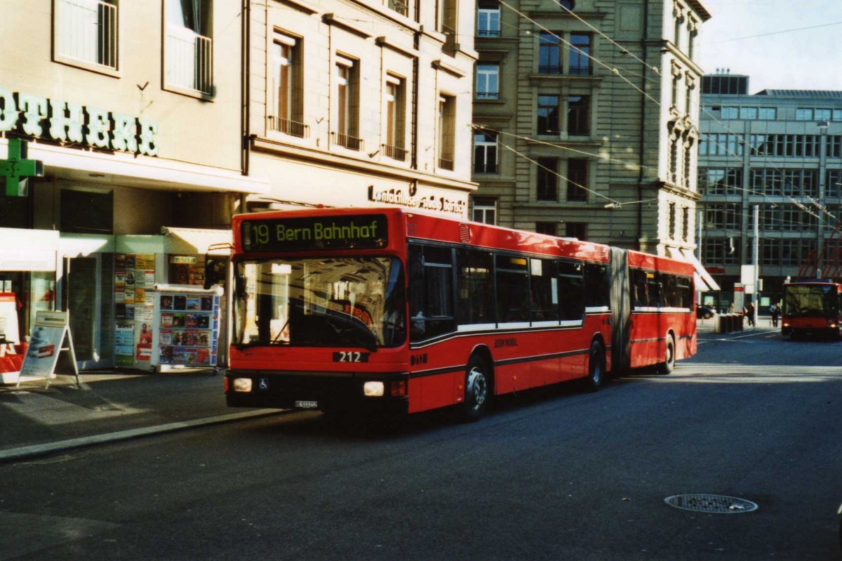 (115'306) - Bernmobil, Bern - Nr. 212/BE 513'212 - MAN am 16. Mrz 2009 in Bern, Hirschengraben