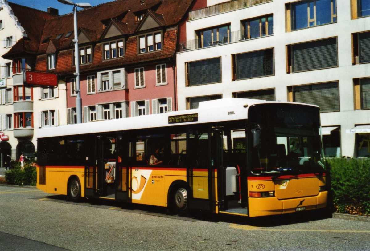 (117'337) - Keller, Hottwil - Nr. 1/AG 19'035 - Volvo/Hess am 8. Juni 2009 beim Bahnhof Brugg