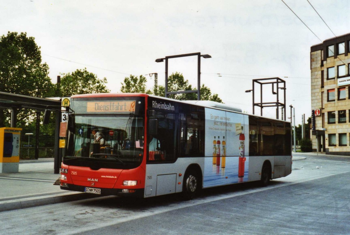 (118'007) - Rheinbahn, Dsseldorf - Nr. 7505/D-NM 7505 - MAN am 5. Juli 2009 in Solingen