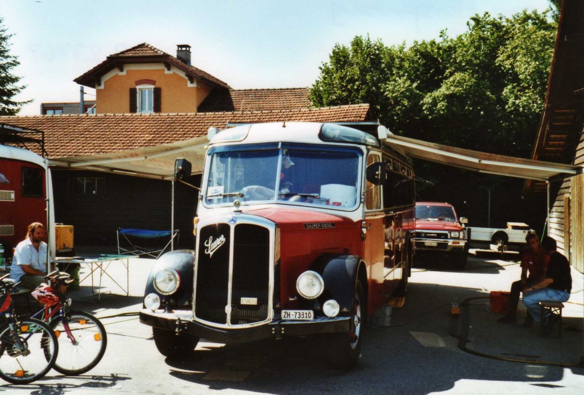 (119'817) - Morger, Horgenberg - ZH 73'310 - Saurer/Tscher (ex P 23'167; ex Casper, Lenzerheide) am 15. August 2009 in Zug, Wohnbustreffen