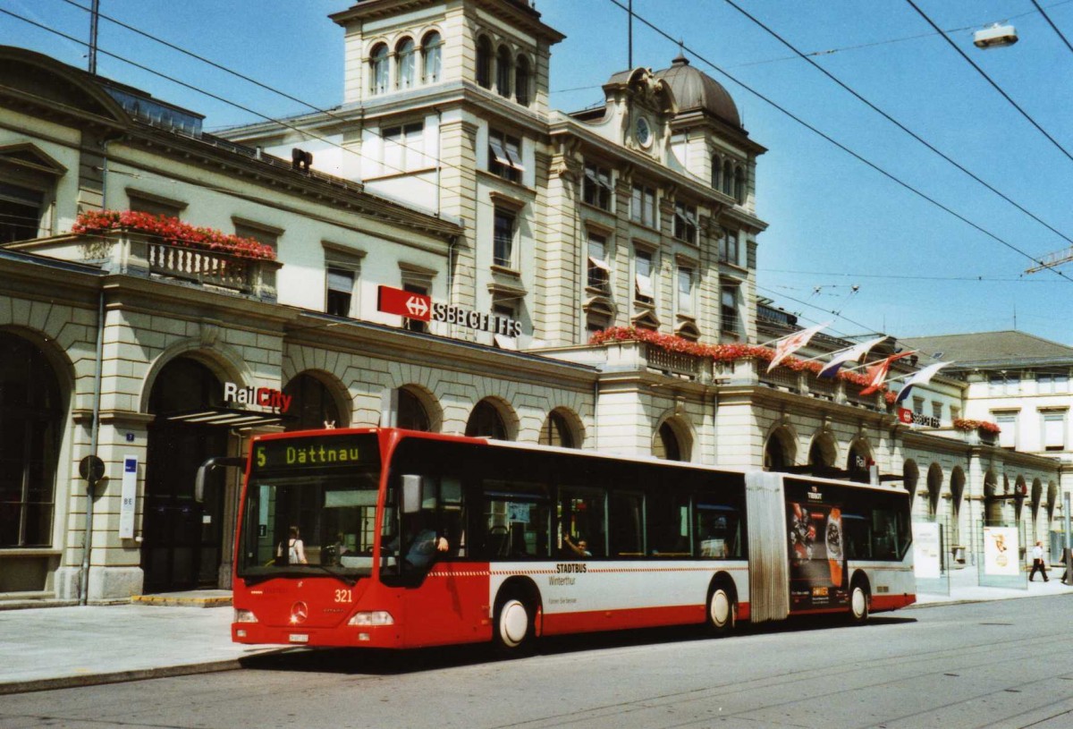 (120'118) - SW Winterthur - Nr. 321/ZH 687'321 - Mercedes am 19. August 2009 beim Hauptbahnhof Winterthur