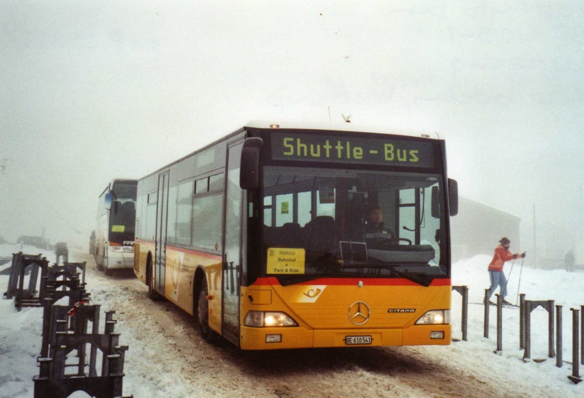 (123'911) - PostAuto Bern - BE 610'541 - Mercedes (ex P 25'383) am 9. Januar 2010 in Adelboden, Weltcup