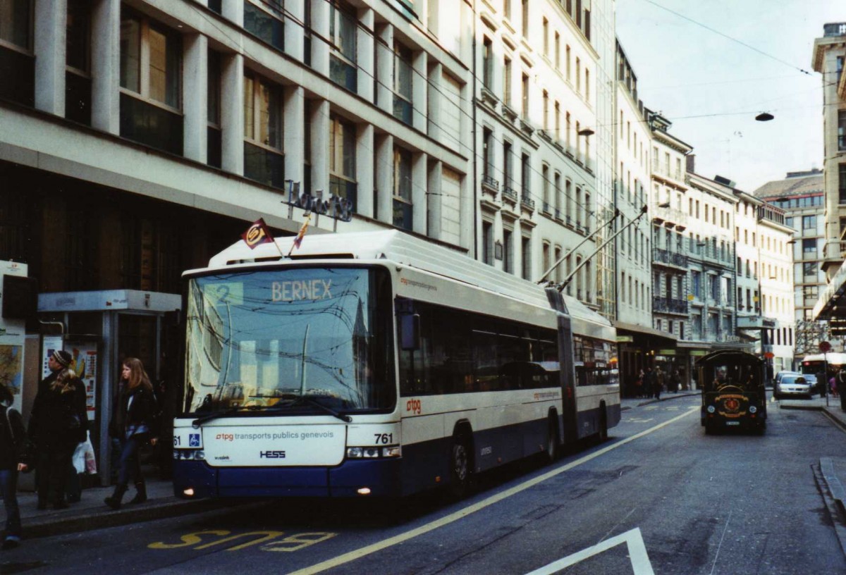 (124'921) - TPG Genve - Nr. 761 - Hess/Hess Gelenktrolleybus am 13. Mrz 2010 in Genve, Bel-Air