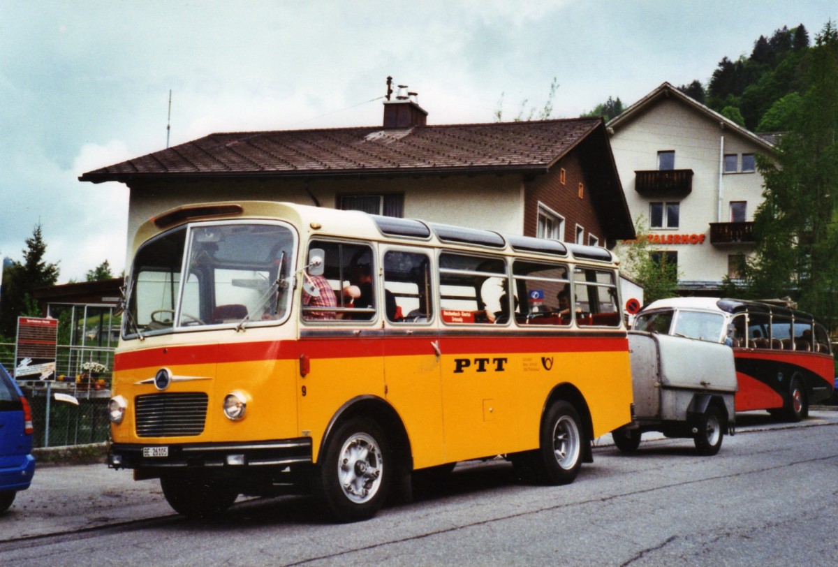 (126'618) - Schmid, Thrishaus - Nr. 9/BE 26'105 - Saurer/R&J (ex Geiger, Adelboden Nr. 9) am 29. Mai 2010 in Kiental, Post