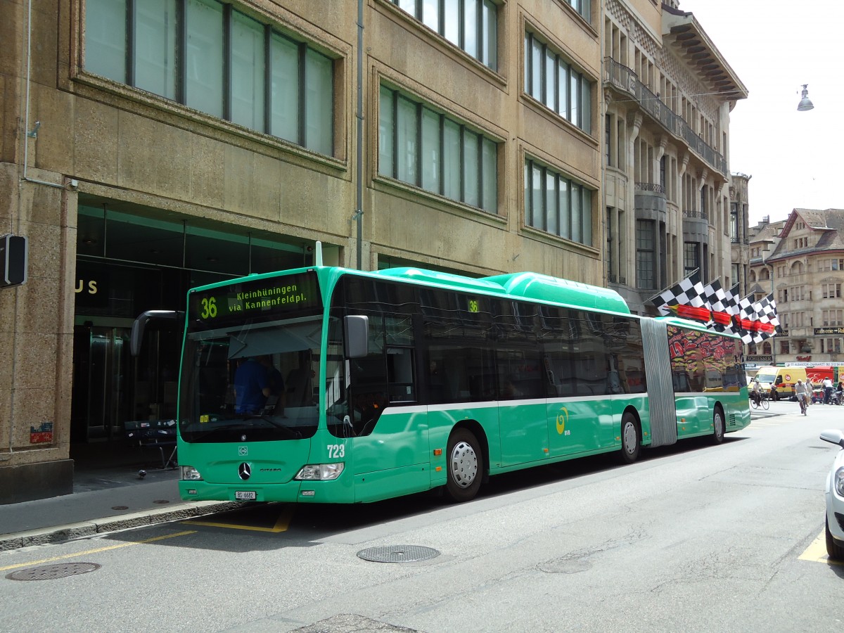 (127'666) - BVB Basel - Nr. 723/BS 6682 - Mercedes am 6. Juli 2010 in Basel, Schifflnde