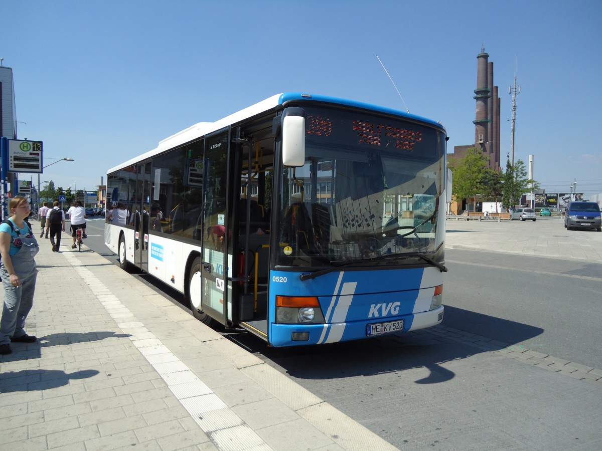 (127'910) - KVG Braunschweig - Nr. 520/HE-KV 520 - Setra am 9. Juli 2010 beim Hauptbahnhof Wolfsburg