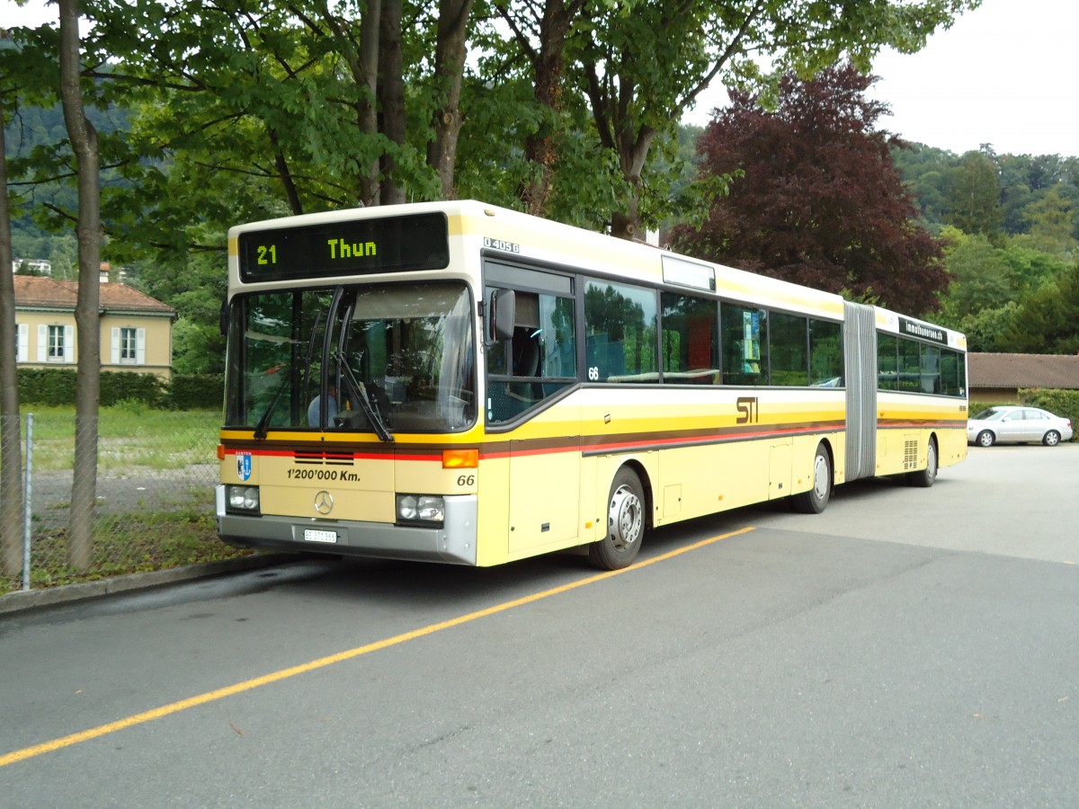 (128'012) - STI Thun - Nr. 66/BE 371'366 - Mercedes am 24. Juli 2010 bei der Schifflndte Thun