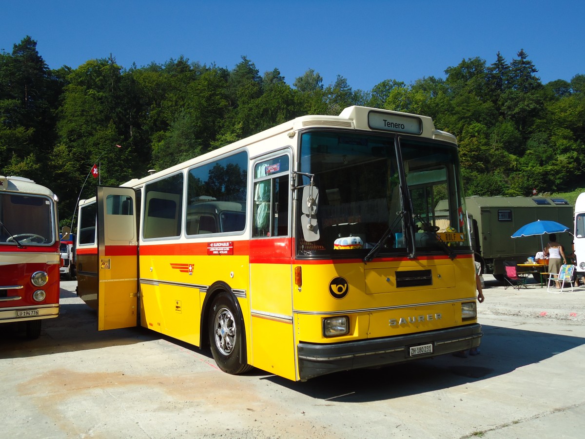 (128'978) - Brndli, Zrich - ZH 180'231 - Saurer/R&J (ex Hofmann, Zrich; ex Pacciarelli, Grono; ex P 25'661) am 22. August 2010 in Thayngen, Wohnbustreffen