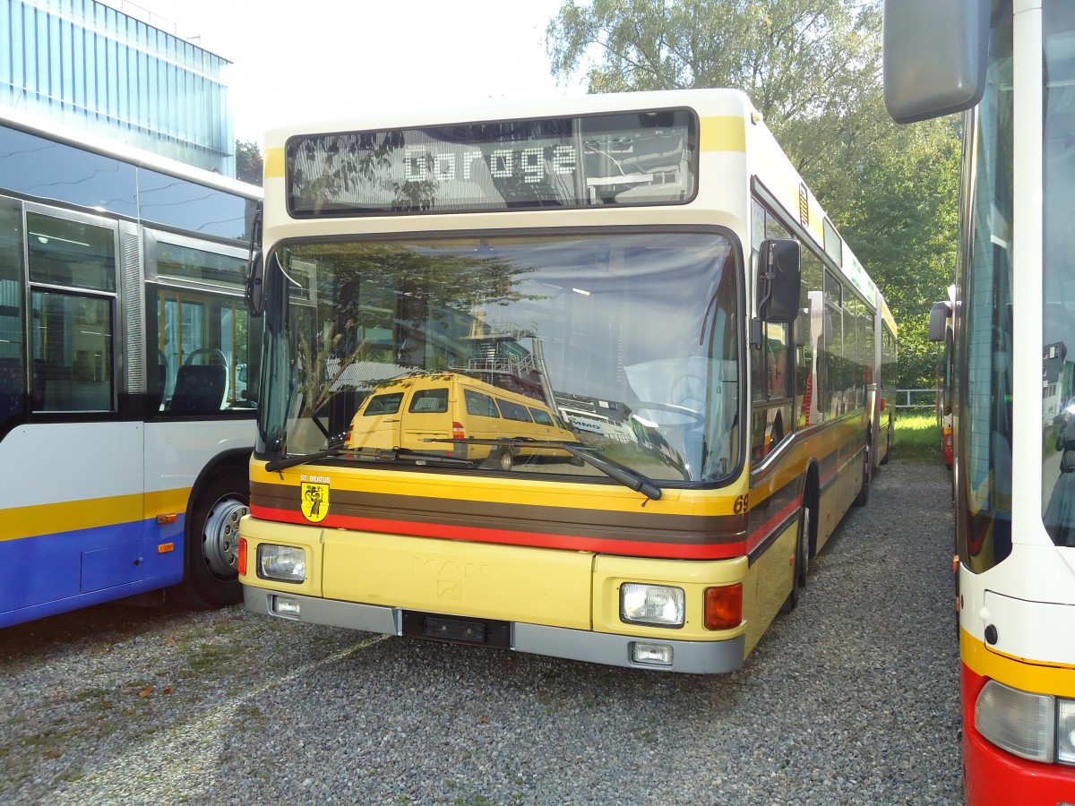 (129'647) - STI Thun - Nr. 69 - MAN am 12. September 2010 in Kloten, EvoBus