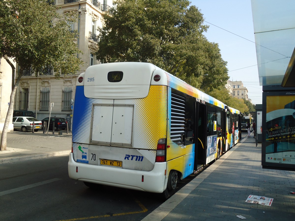(130'533) - RTM Marseille - Nr. 285/741 WZ 13 - Mercedes am 15. Oktober 2010 Marseille, Reformes Canebire