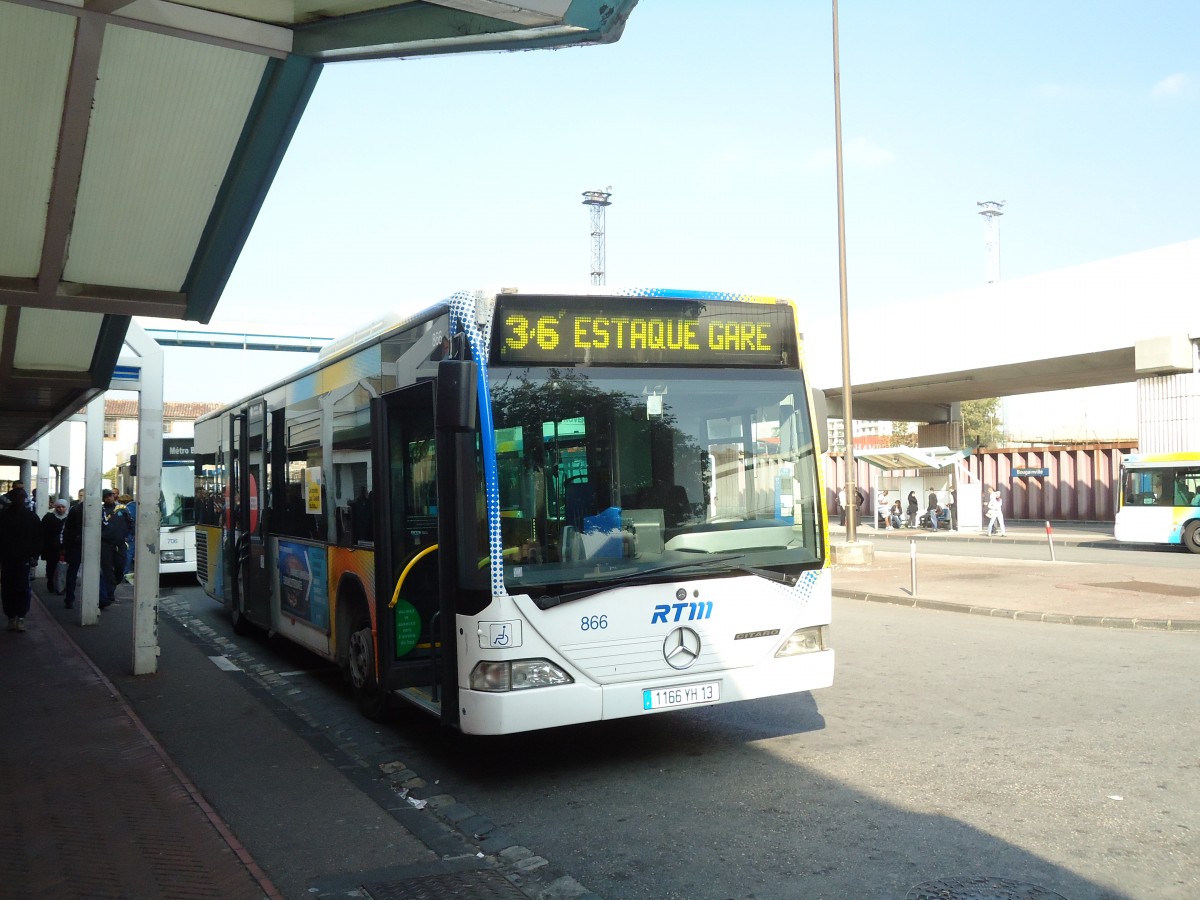 (130'613) - RTM Marseille - Nr. 866/1166 YH 13 - Mercedes am 15. Oktober 2010 in Marseille, Bougainville