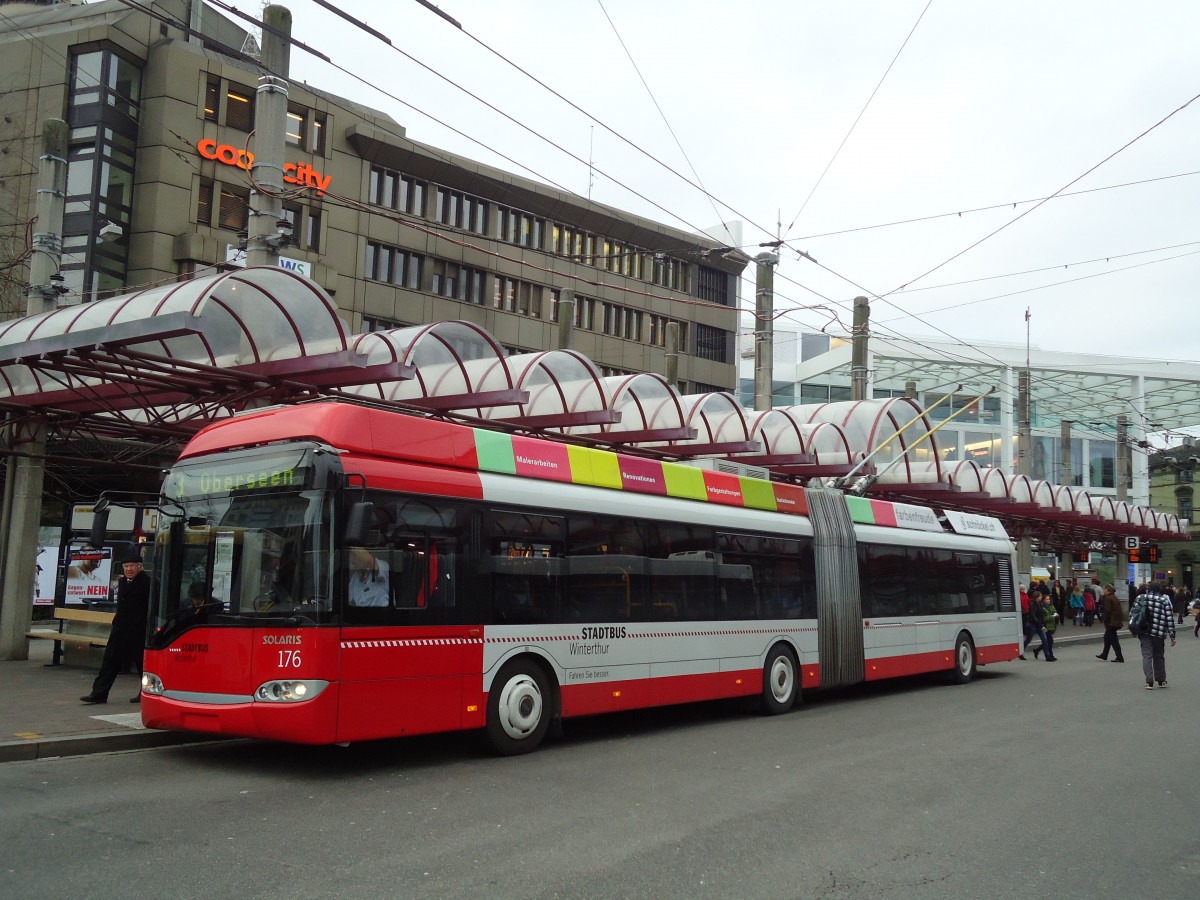 (131'040) - SW Winterthur - Nr. 176 - Solaris Gelenktrolleybus am 17. November 2010 beim Hauptbahnhof Winterthur