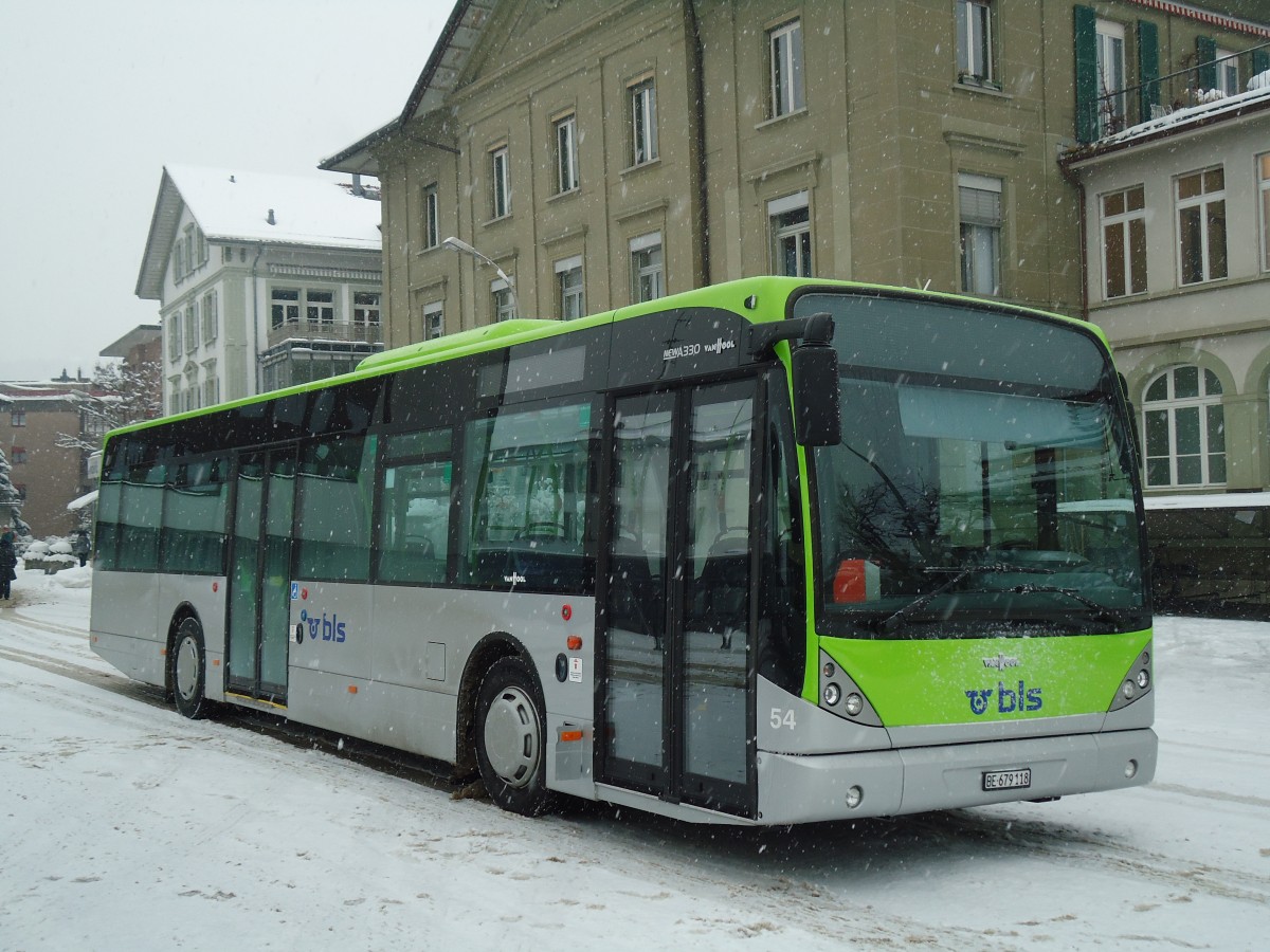 (131'724) - Busland, Burgdorf - Nr. 54/BE 679'118 - Van Hool am 28. Dezember 2010 beim Bahnhof Burgdorf