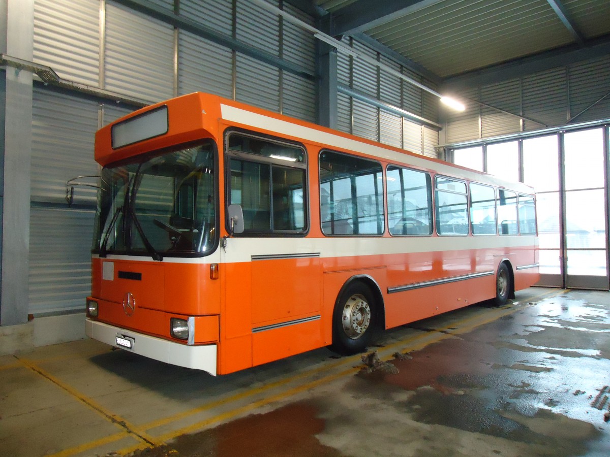 (131'740) - Busland, Burgdorf - Nr. 46/BE 645'410 - Mercedes/Hess (ex BSU Solothurn Nr. 46) am 28. Dezember 2010 in Langnau, Garage