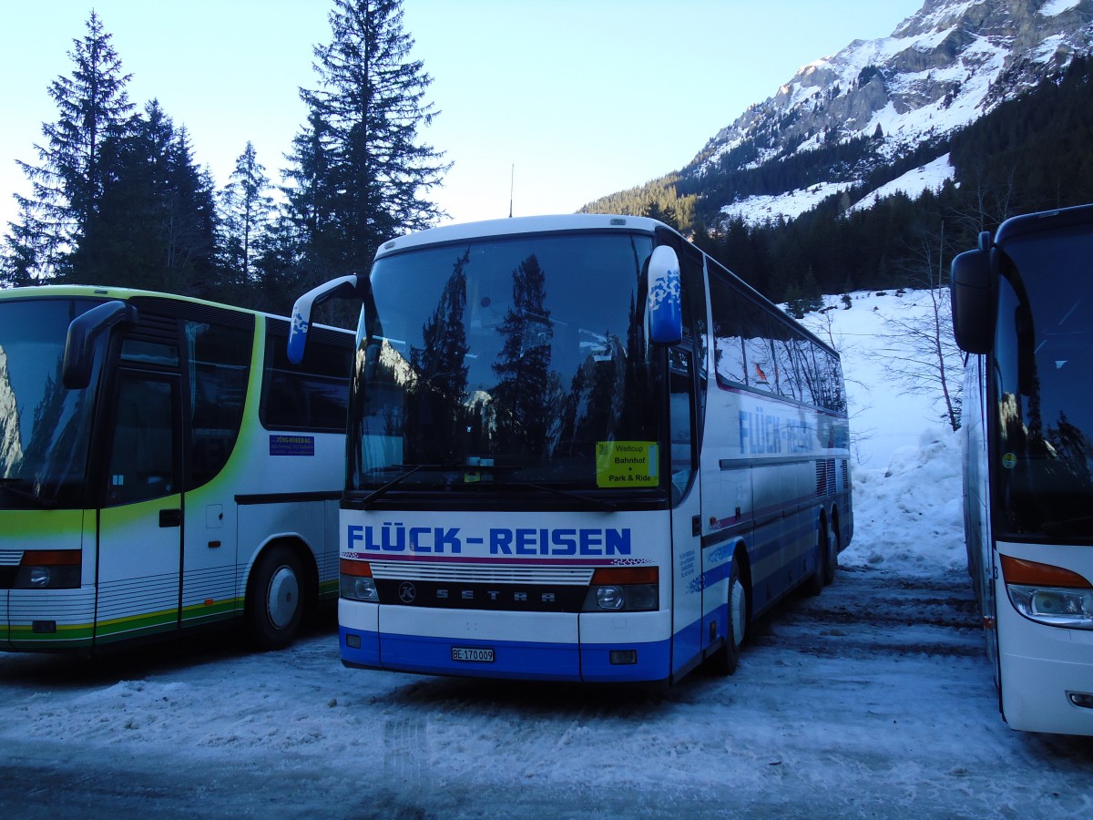 (132'098) - Flck, Brienz - BE 170'009 - Setra am 8. Januar 2011 in Adelboden, Unter dem Birg