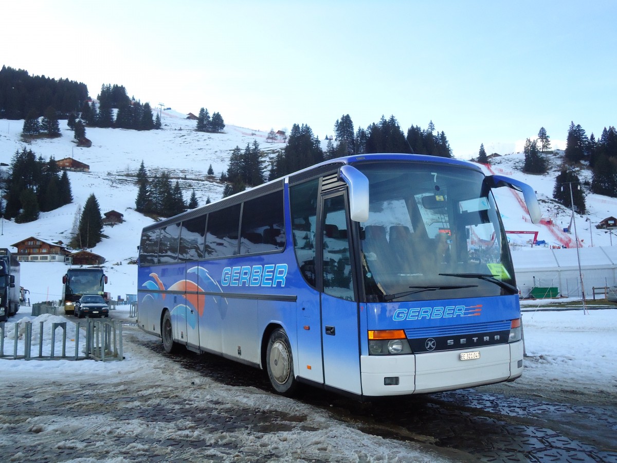 (132'178) - Gerber, Roggwil - Nr. 7/BE 321'047 - Setra am 8. Januar 2011 in Adelboden, Weltcup