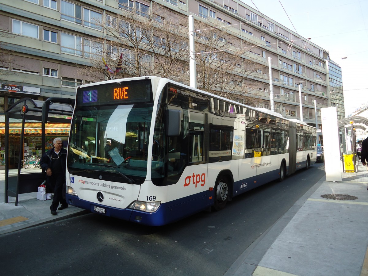 (132'917) - TPG Genve - Nr. 169/GE 960'553 - Mercedes am 10. Mrz 2011 in Genve, Coutance