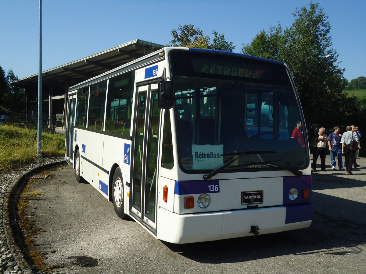(135'588) - TL Lausanne (Rtrobus) - Nr. 136 - Van Hool am 20. August 2011 in Moudon, Rtrobus
