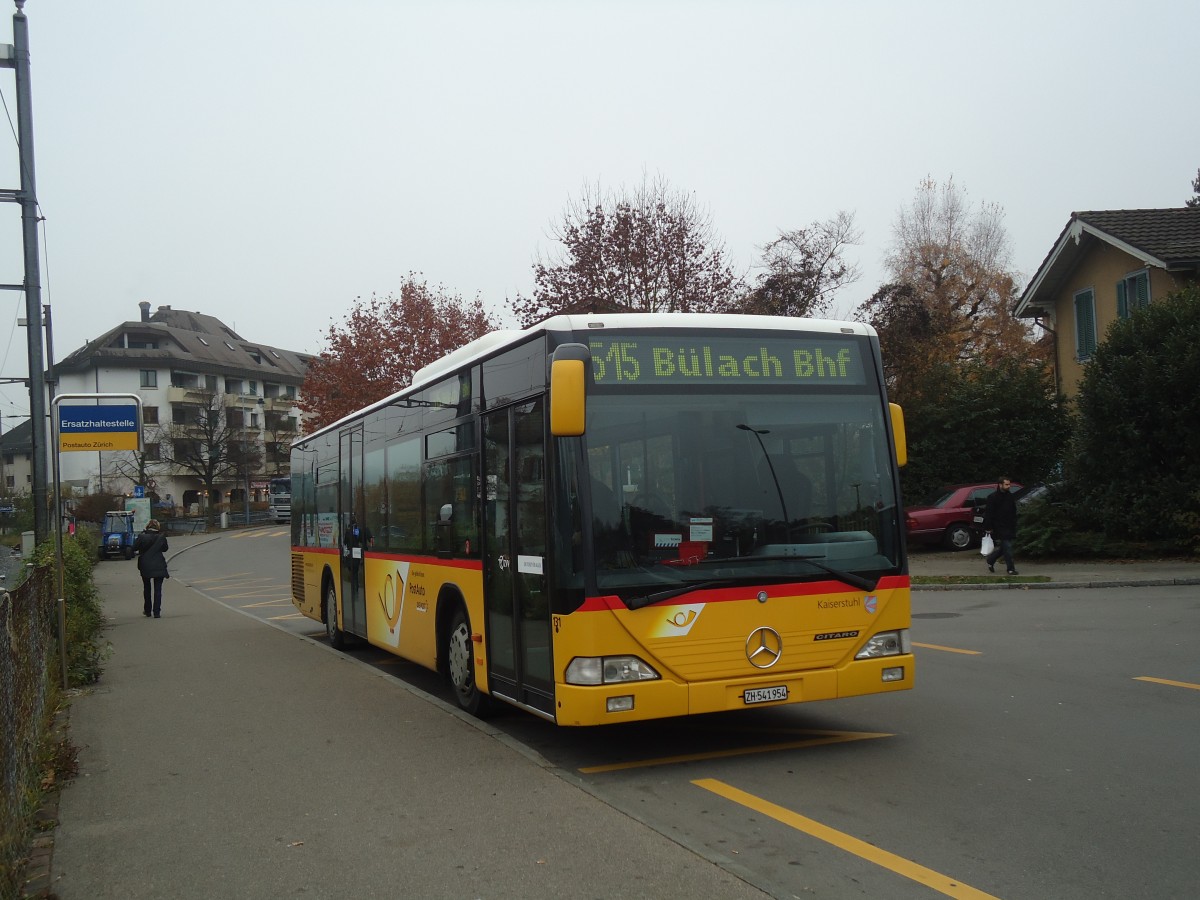 (136'967) - ASN Stadel - Nr. 131/ZH 541'954 - Mercedes am 24. November 2011 beim Bahnhof Blach