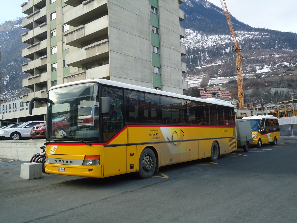 (137'731) - Autotour, Visp - VS 27'026 - Setra (ex VS 245'888) am 19. Februar 2012 beim Bahnhof Visp