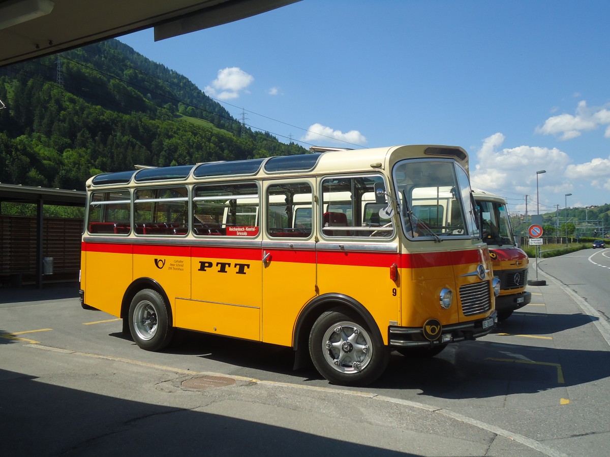 (139'162) - Schmid, Thrishaus - Nr. 9/BE 26'105 - Saurer/R&J (ex Geiger, Adelboden Nr. 9) am 28. Mai 2012 beim Bahnhof Reichenbach