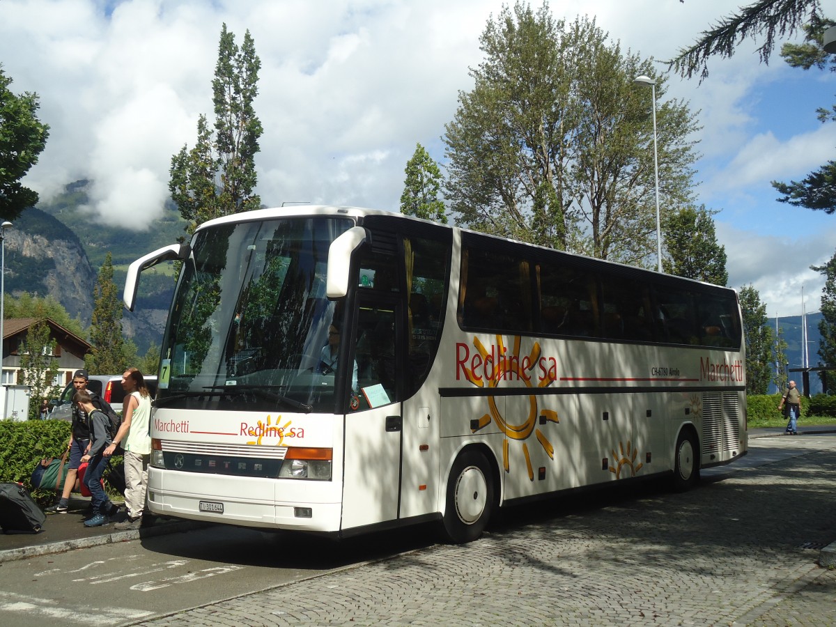 (139'392) - Marchetti, Airolo - TI 301'644 - Setra am 11. Juni 2012 beim Bahnhof Flelen