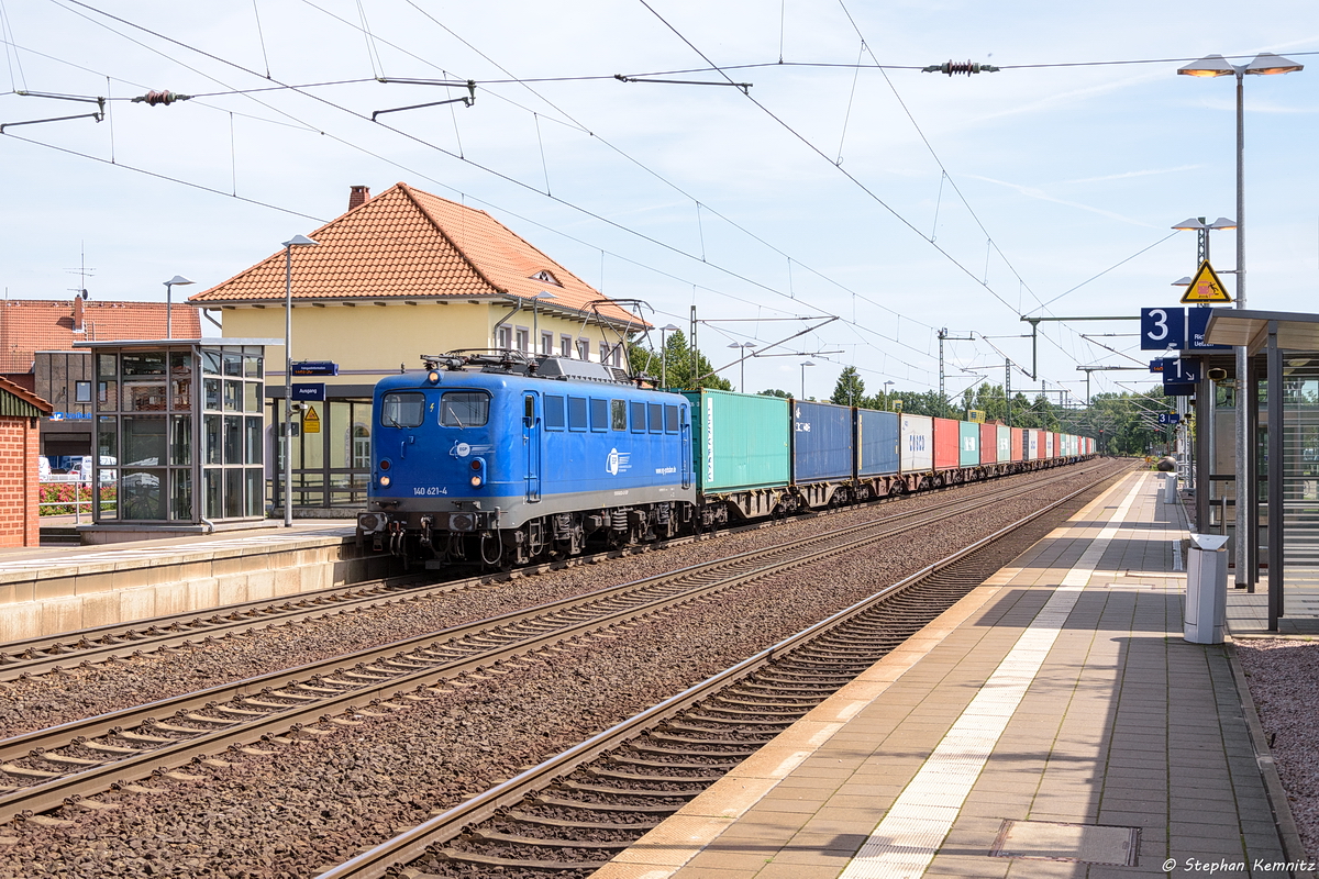 140 621-4 EGP - Eisenbahngesellschaft Potsdam mbH mit einem Containerzug in Bienenbttel und fuhr weiter in Richtung Lneburg. 18.07.2017