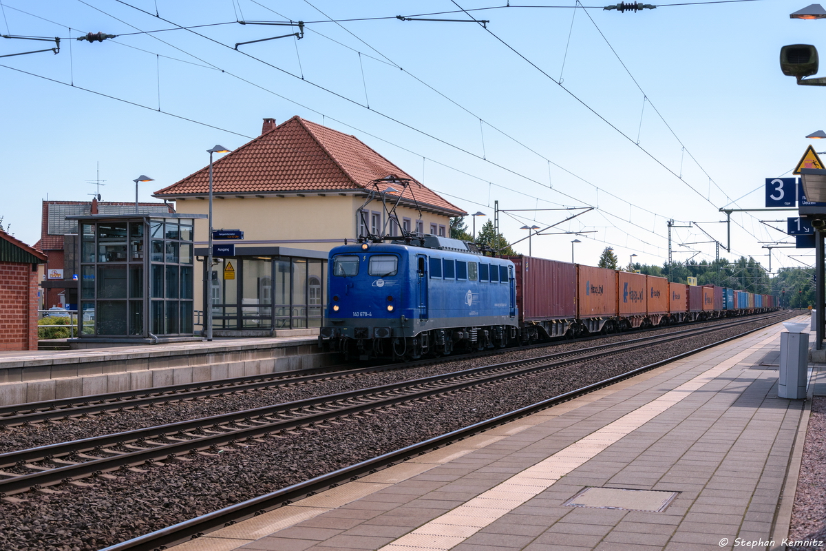 140 678-4 EGP - Eisenbahngesellschaft Potsdam mbH mit einem Containerzug von Berlin nach Hamburg in Bienenbttel. 26.08.2016